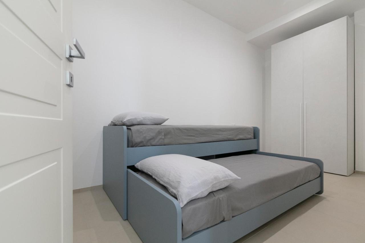 Stellaris Apartrooms Termoli Bagian luar foto