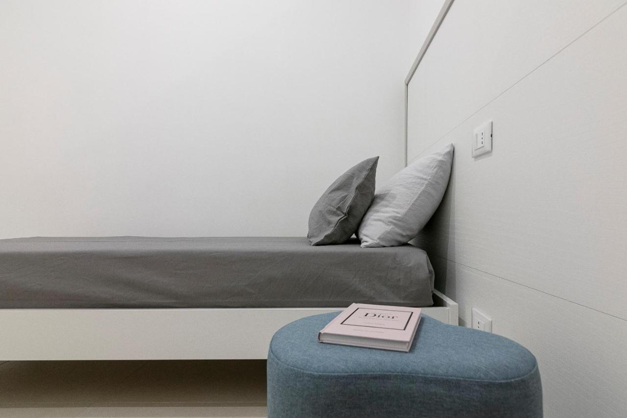 Stellaris Apartrooms Termoli Bagian luar foto
